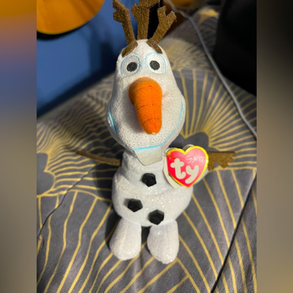 Olaf TY plush 💙